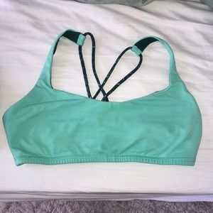 lululemon sports bra